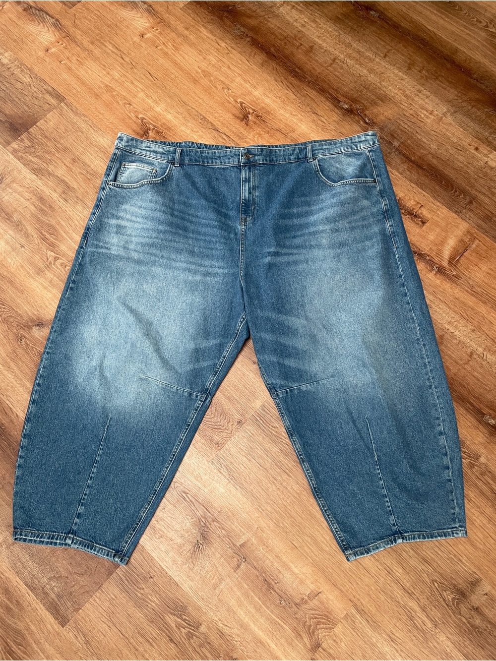 Torrid Womens Drapey Barrel‎ Jeans Size 28/5X Blue Denim Wide Leg Oversized